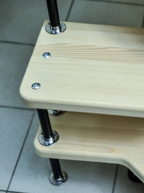 Лестница малогабаритная на монокосоуре «Гусиный шаг» 2800-3000 мм цвет серый