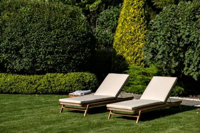 Шезлонг из акации CALISTO Шезлонг из акации CALISTO