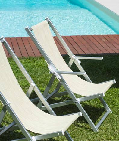 Кресло-шезлонг текстиленовое складное Sdraio серебристый, бежевый 590х1050х1090 мм